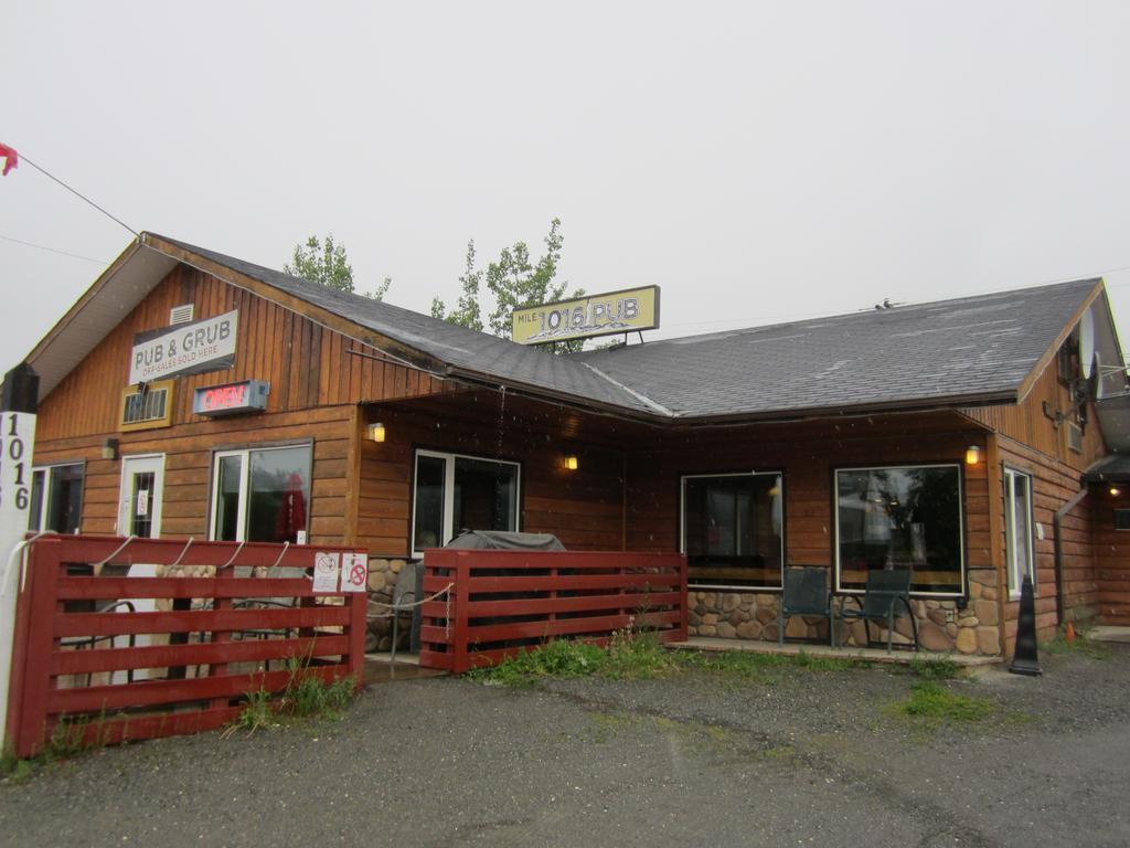 Alcan Motor Inn Гейнс-Джанкшен Екстер'єр фото